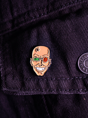 Металлический пин "Transmetropolitan"