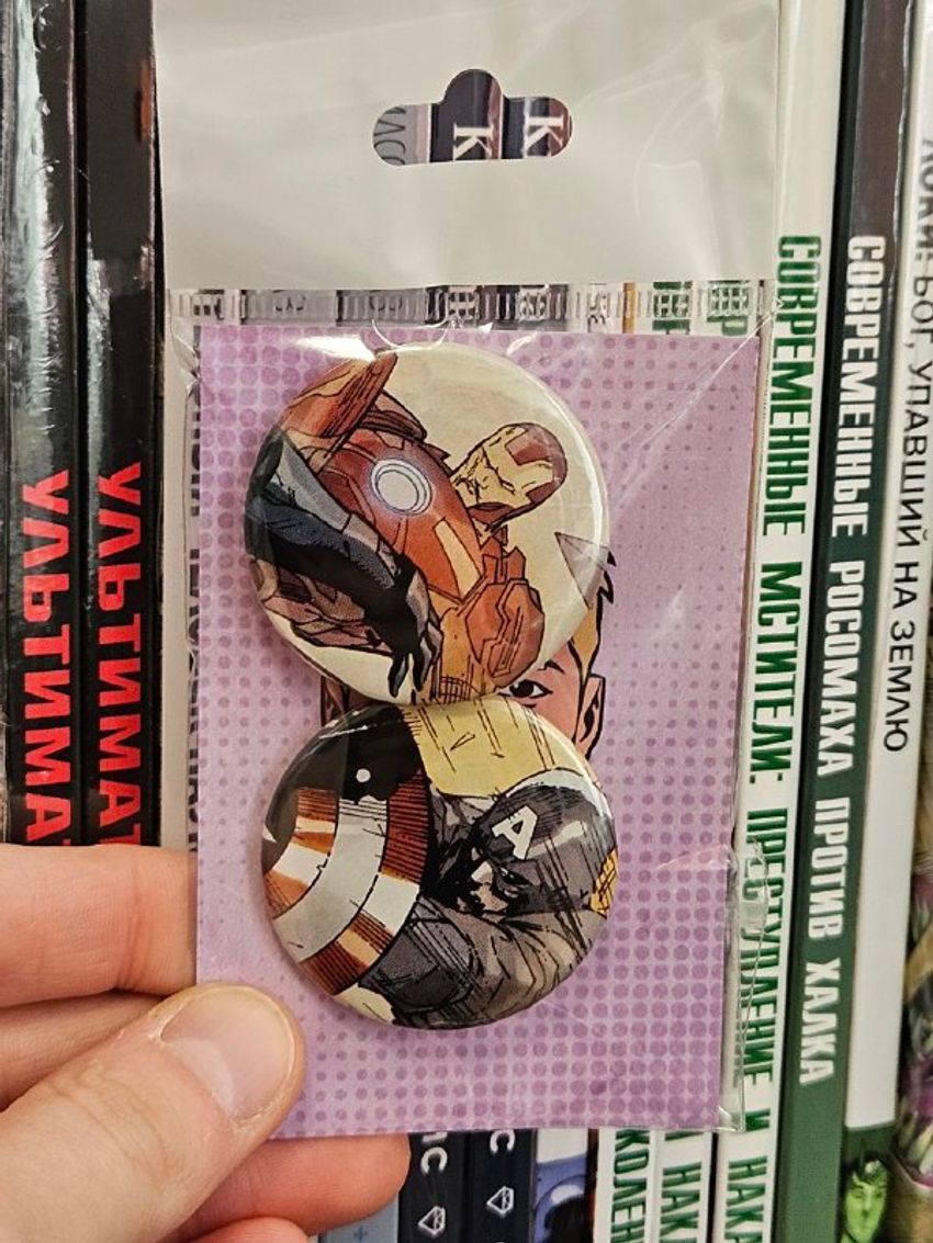 Набор значков из комикса Civil War (2015) Secret Wars #5