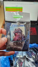 Акриловый брелок "Мироходцы: Волк РукаЛицо"