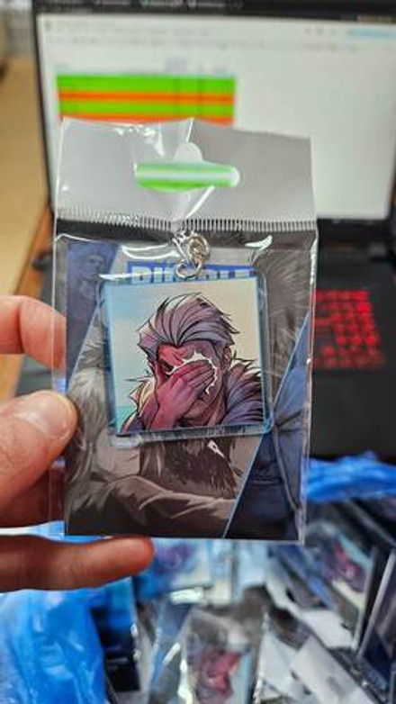 Акриловый брелок "Мироходцы: Волк РукаЛицо"