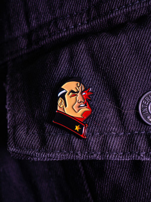 Металлический пин "Red Son Superman"