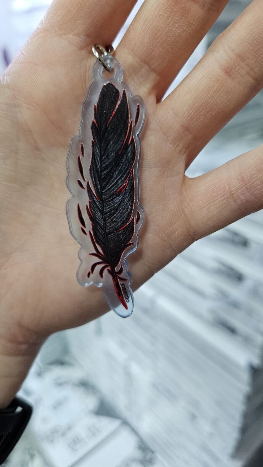 Акриловый брелок "Союзники: Перо Кутха" (двухсторонний)