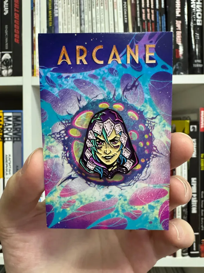 Металлический пин "Arcane: Prodigy Jinx"