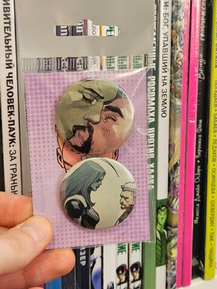 Набор значков из комикса Civil War (2015) Secret Wars #5