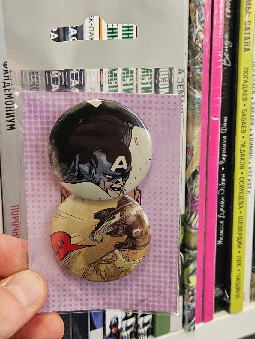 Набор значков из комикса Civil War (2015) Secret Wars #5