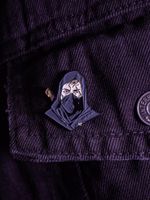 Металлический пин "Хроники Сиалы. Змейка: Гаррет"