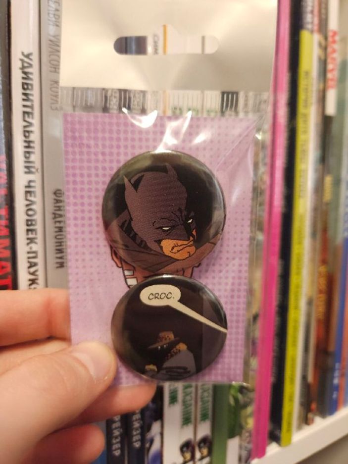 Набор значков из комикса Batman (2004) #623