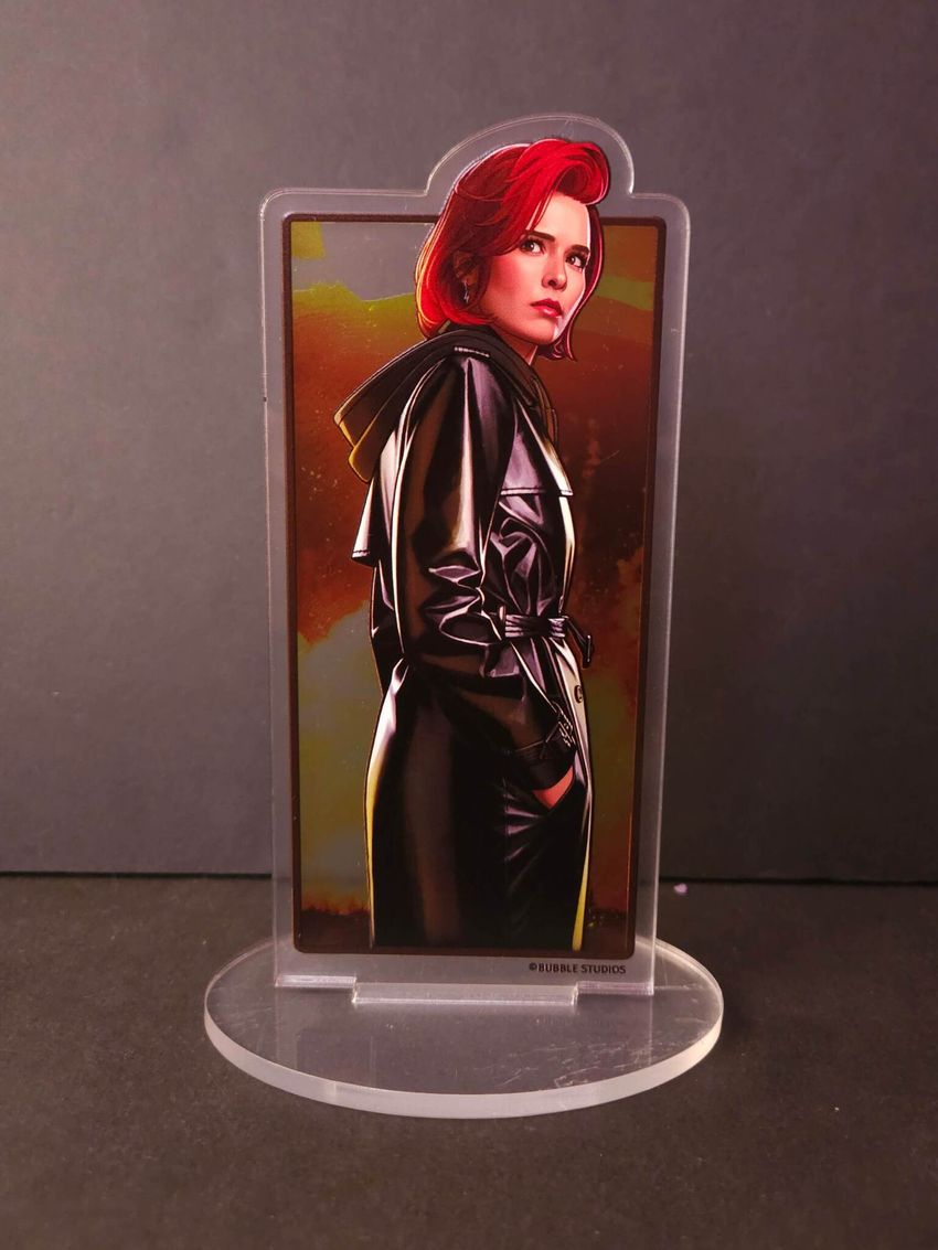 Акриловый стенд "Майор Гром: Игра. Юля Пчёлкина"