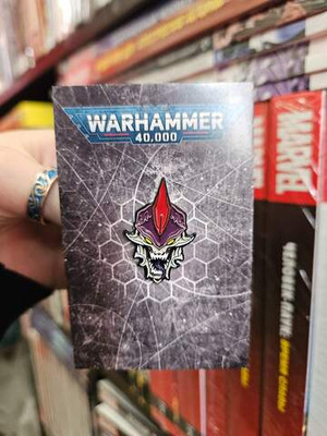 Металлический пин "Warhammer 40 000: Hive Tyrant"