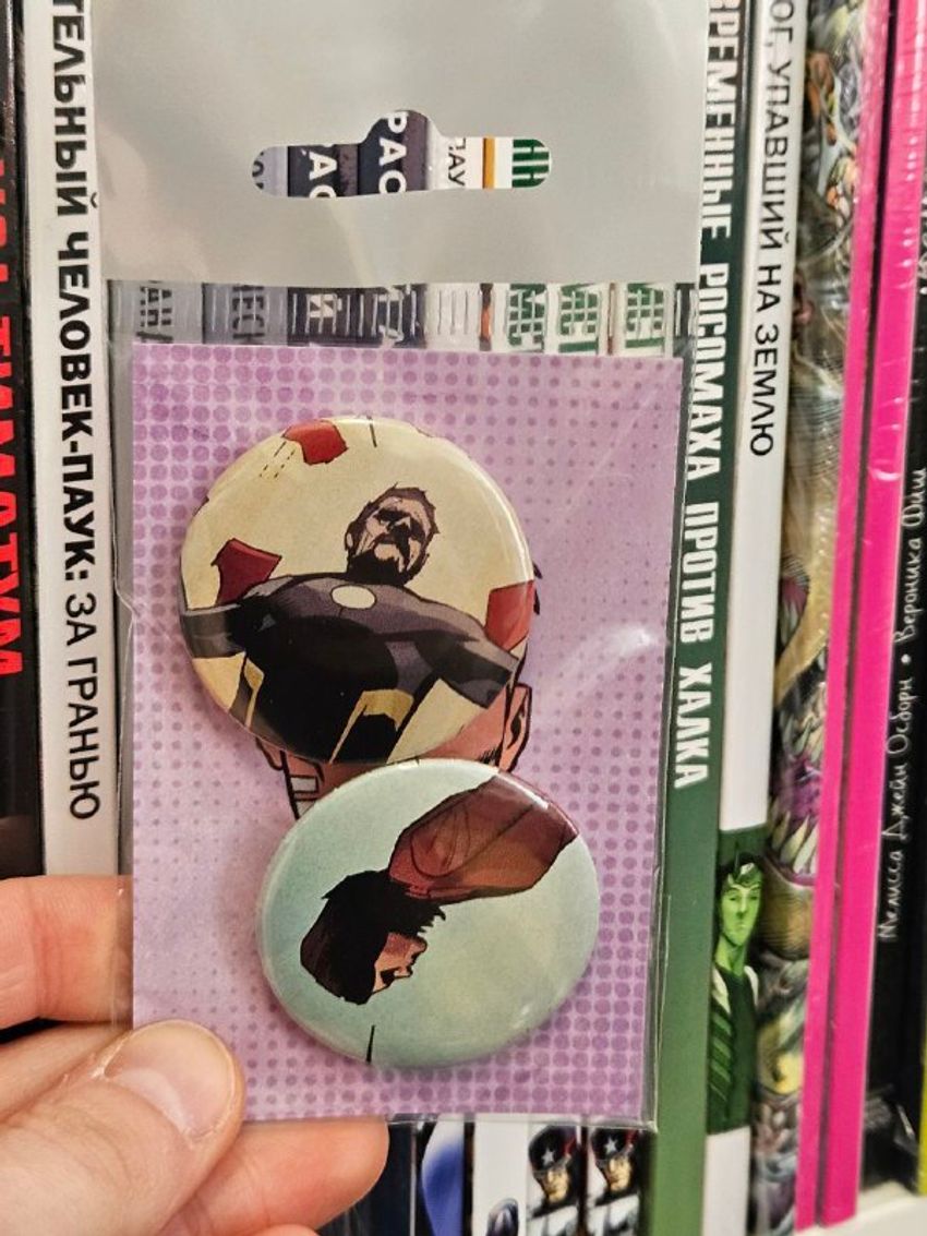 Набор значков из комикса Civil War (2015) Secret Wars #5