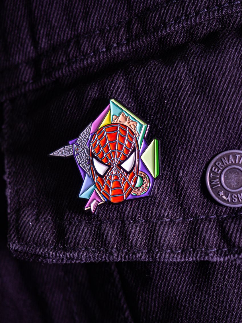 Металлический пин "Spider-Man (2002)"