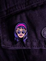 Металлический пин "Hawkeye Kate Bishop"