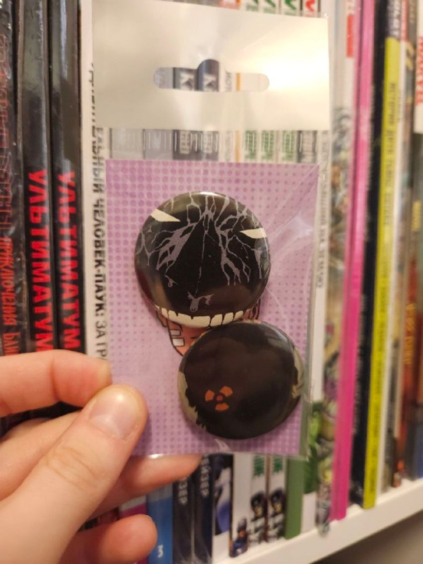 Набор значков из комикса Batman (2004) #623