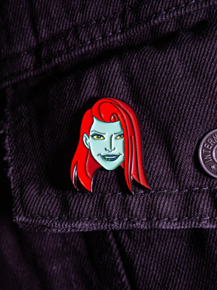 Металлический пин "Harley Quinn: Poison Ivy"