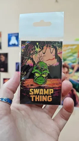 Металлический пин "Swamp Thing"