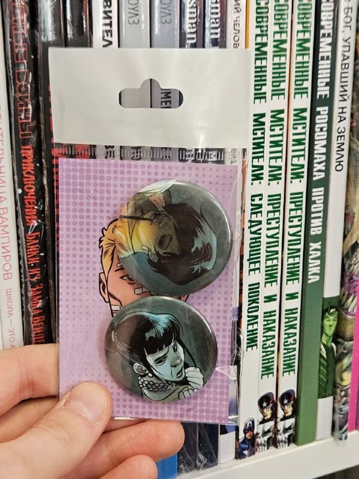 Набор значков из комикса Lucifer (2018) #2