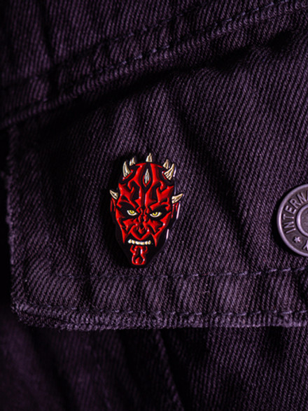 Металлический пин "Star Wars Dark Side Darth Maul"