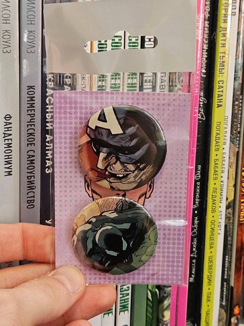 Набор значков из комикса Civil War (2015) Secret Wars #5