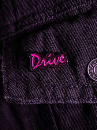 Металлический пин "Drive"