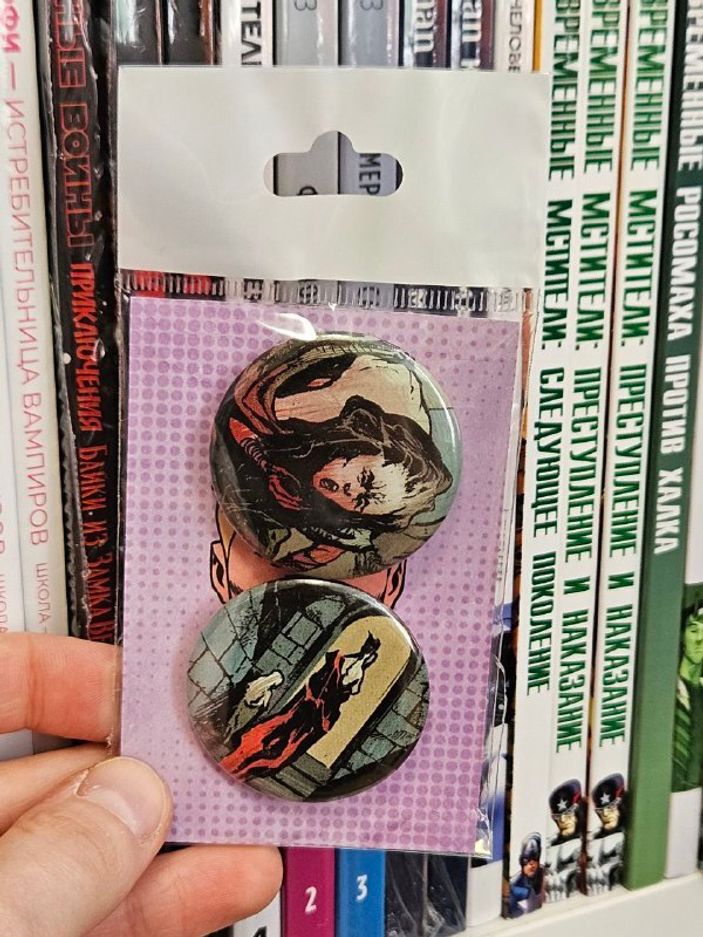 Набор значков из комикса Lucifer (2018) #2