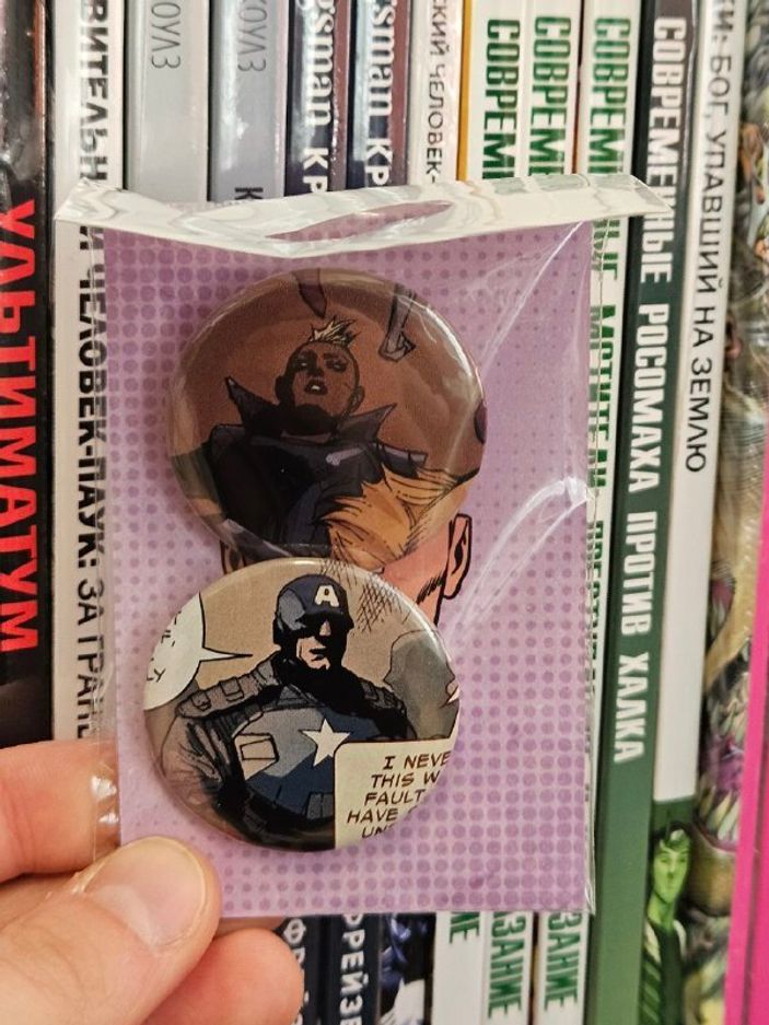 Набор значков из комикса Civil War (2015) Secret Wars #5