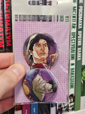 Набор значков из комикса Superman #682