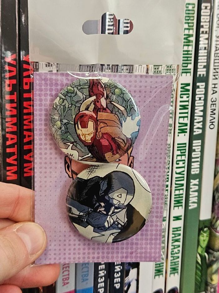 Набор значков из комикса Civil War (2015) Secret Wars #5