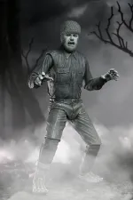 Ultimate Universal Monsters: The WolfMan (Black & White)