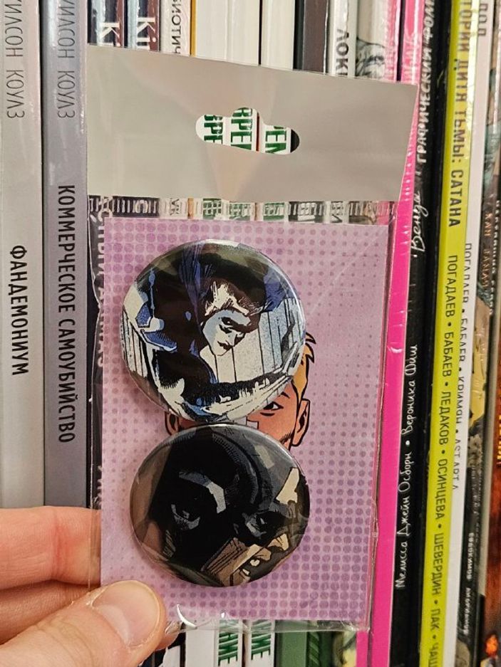 Набор значков из комикса Civil War (2015) Secret Wars #5