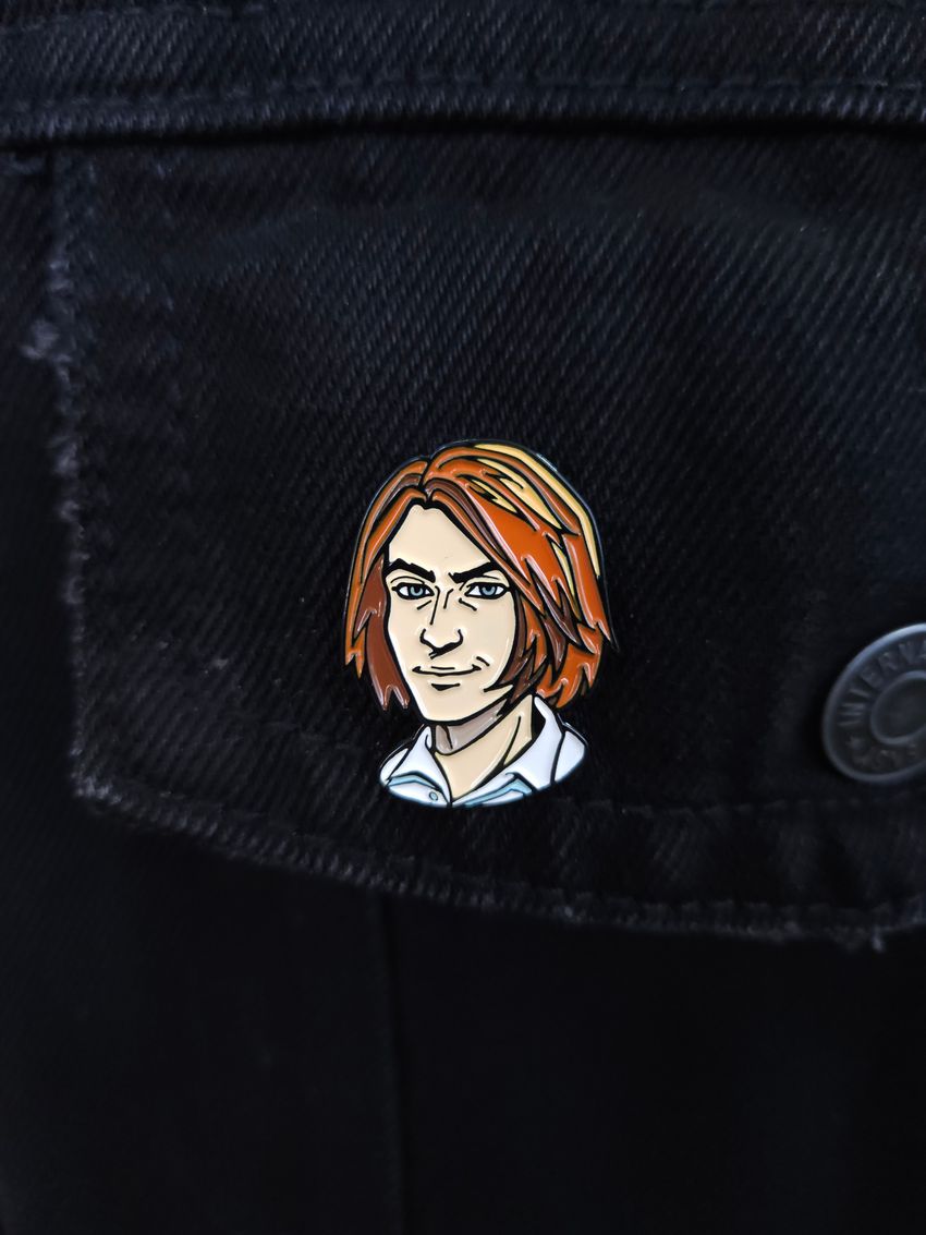 Металлический пин "Майор Гром: Чумной Доктор. Сергей Разумовский"